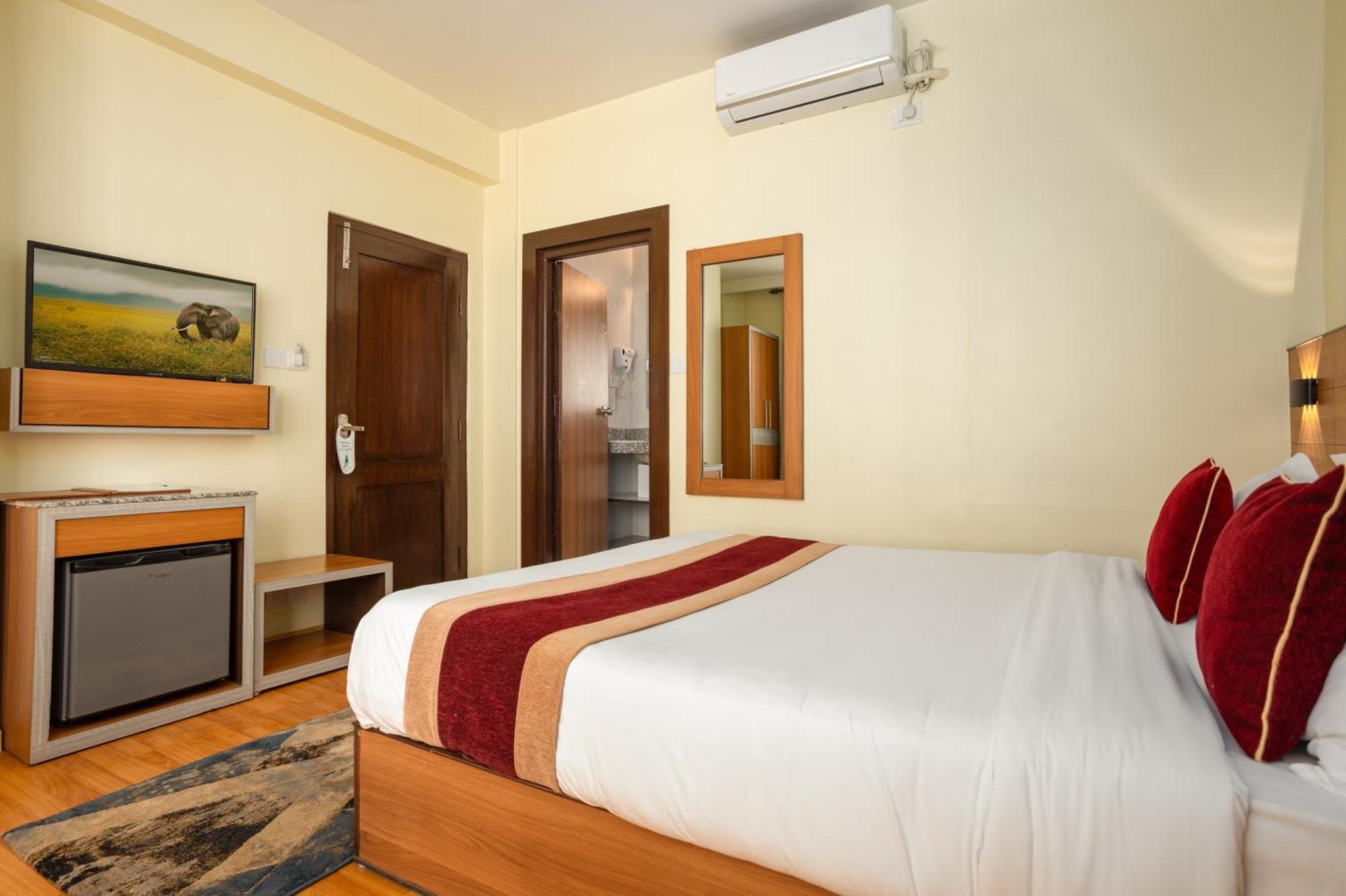 Magnificent Hotel Kathmandu Exteriör bild