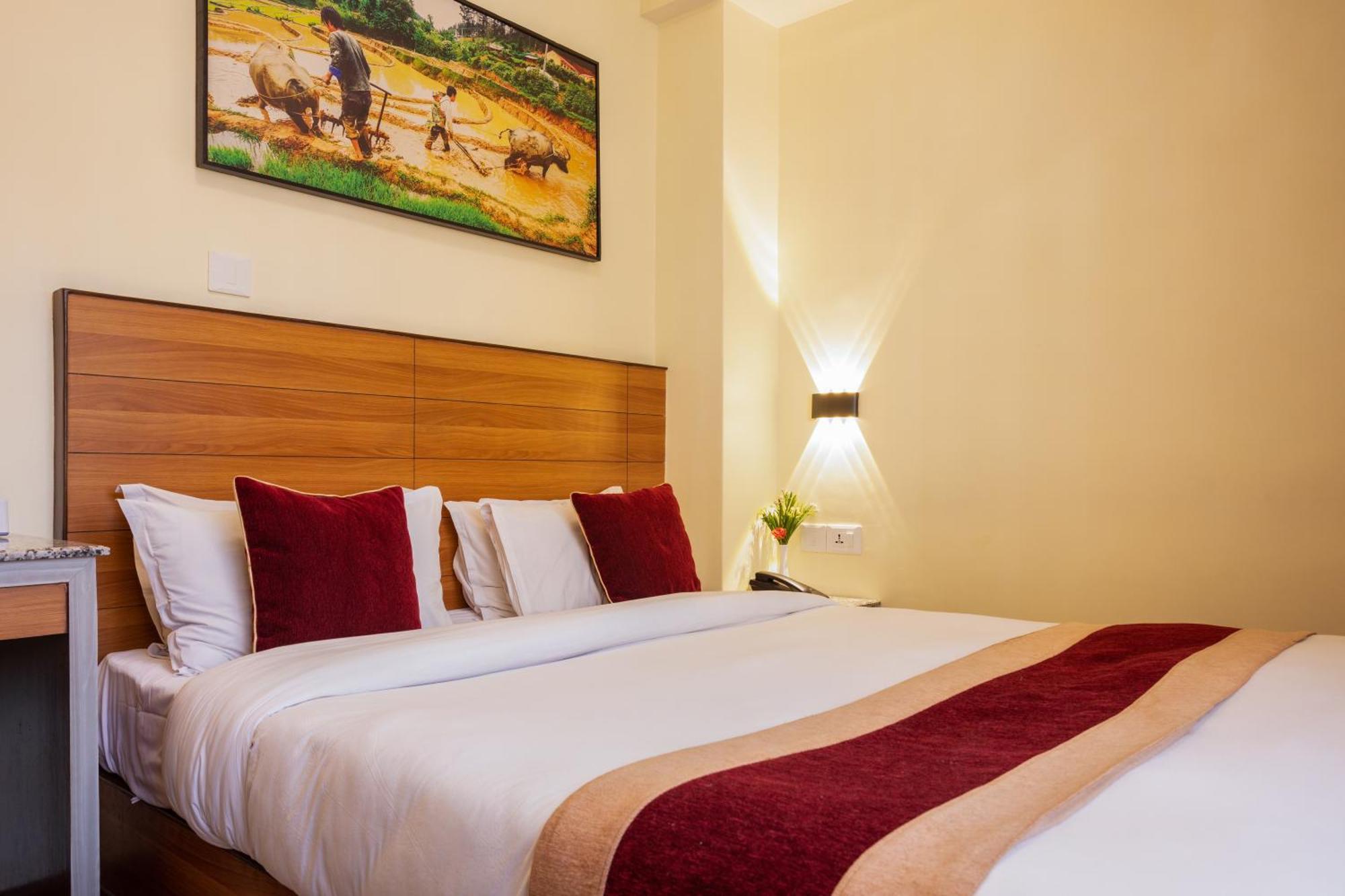 Magnificent Hotel Kathmandu Exteriör bild