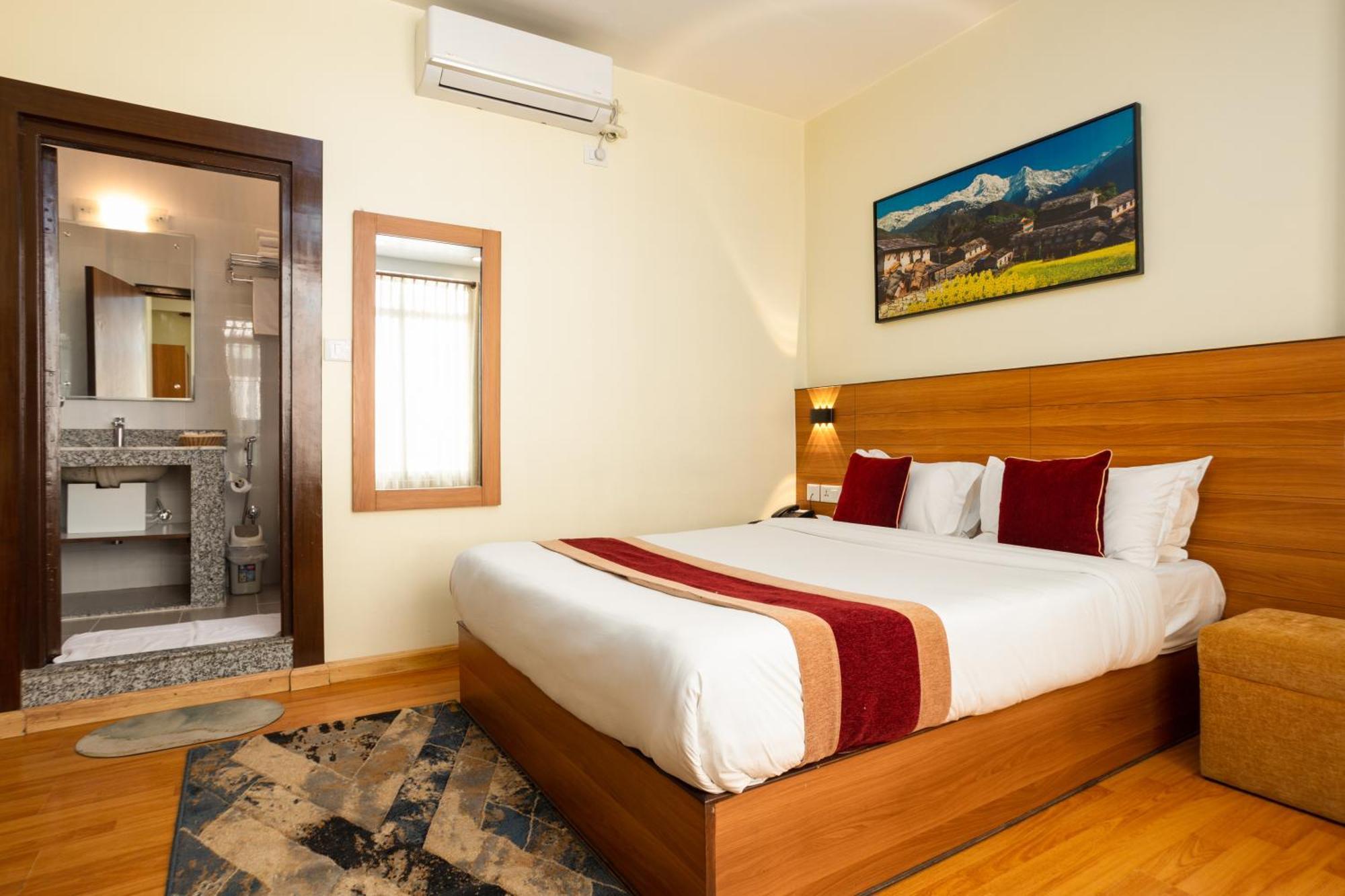 Magnificent Hotel Kathmandu Exteriör bild
